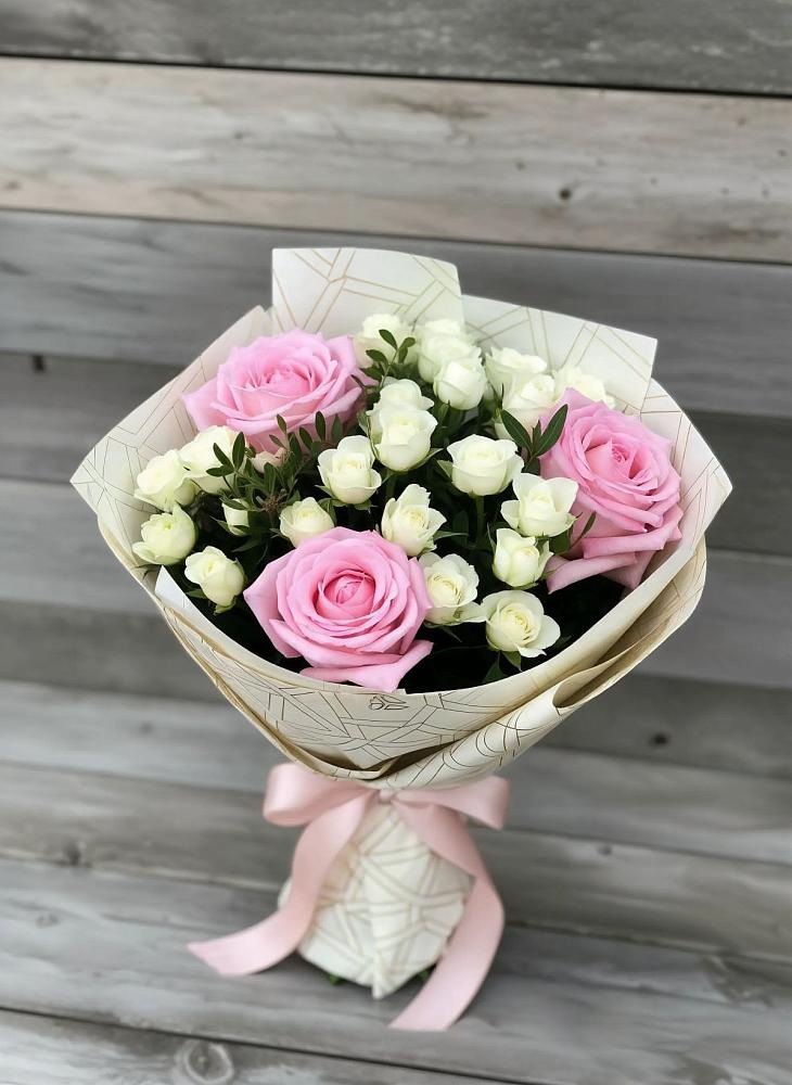 Букет цветов из: Розы в Раздолинск