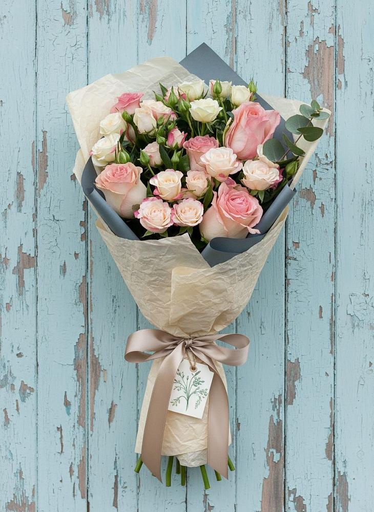 Букет цветов из: Розы в Раздолинск