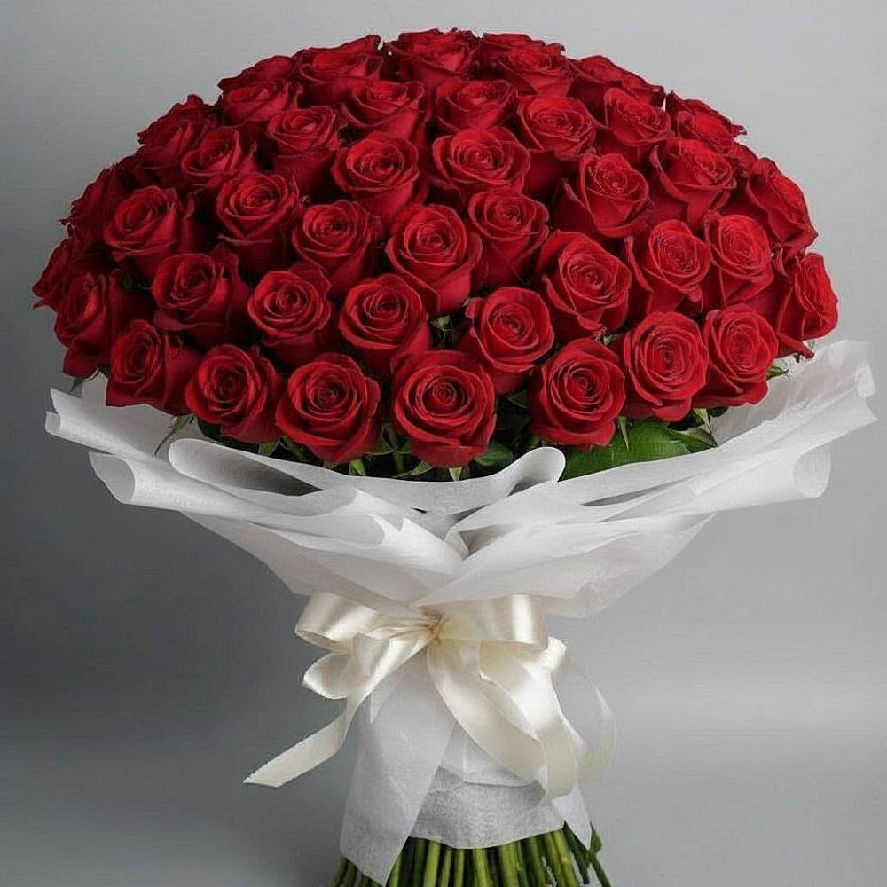 Букет 101 Красная роза Блэк Мэджик в Раздолинск