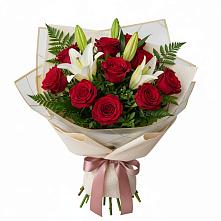 Букет цветов из:  Лилии и Розы в Раздолинск