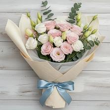 Букет цветов из:  Лизиантусы в Раздолинск