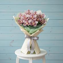 Букет цветов из:  Орхидеи и Розы в Раздолинск