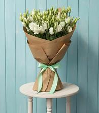 Букет цветов из:  Лизиантусы в Раздолинск