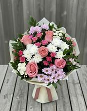 Букет цветов из:  Альстромерии, Гвоздики, Розы и Хризантемы #REPLACE_PRED# Раздолинск
