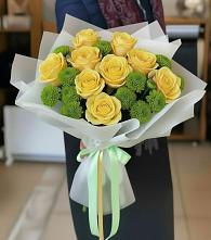 Букет цветов из:  Хризантемы и Розы в Раздолинск