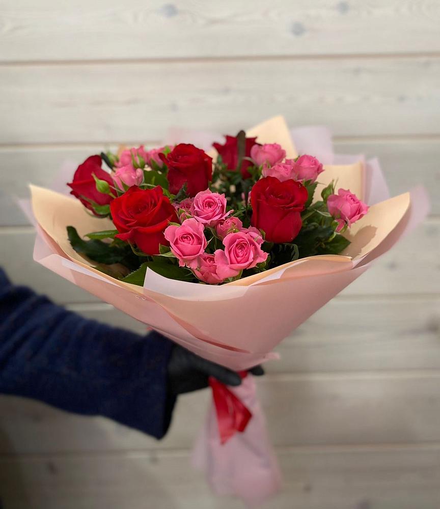 Букет цветов из: Розы в Раздолинск