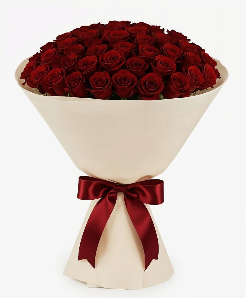 Букет 101 Бордовая роза Блэк Бакарра в Раздолинск